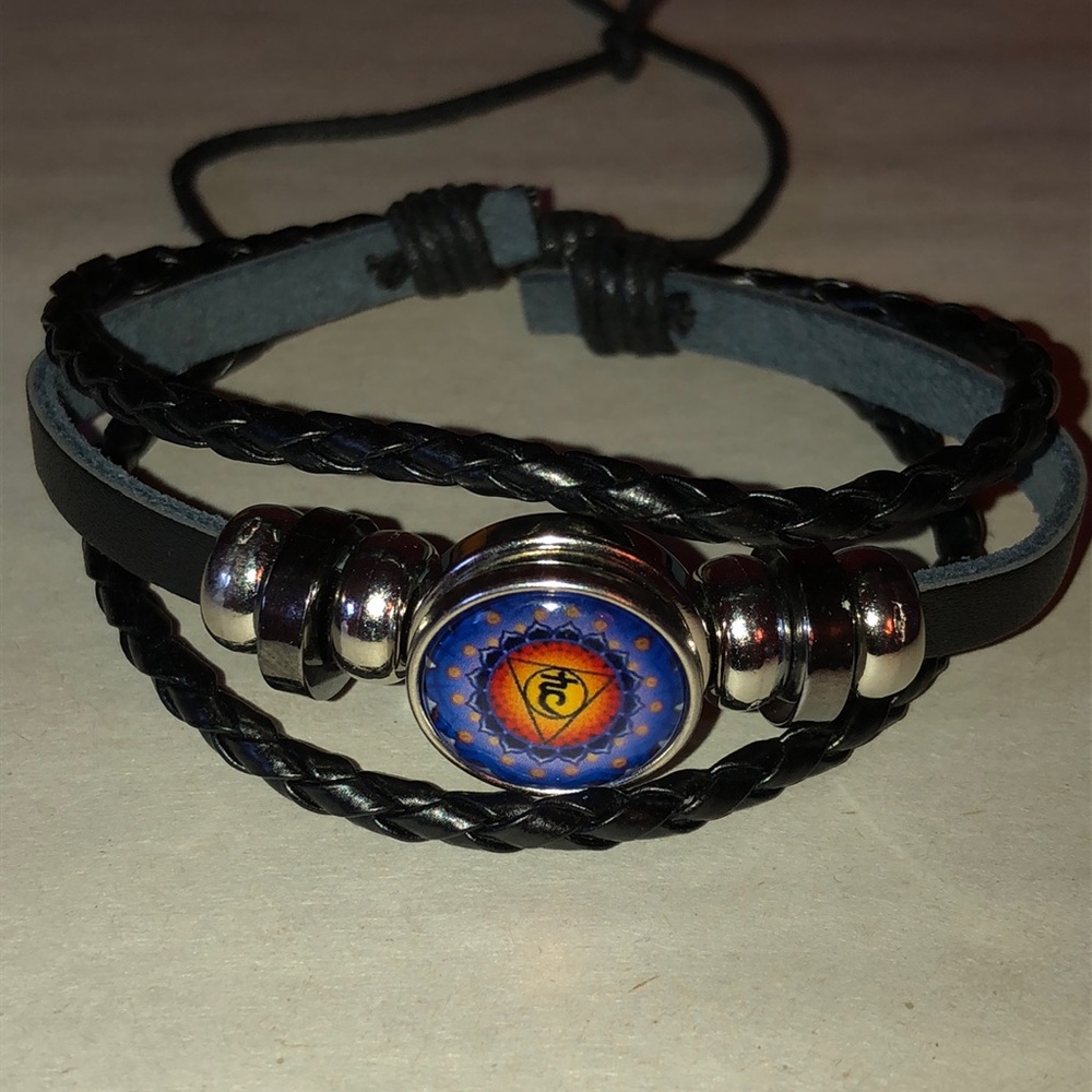 Throat chakra bracelet